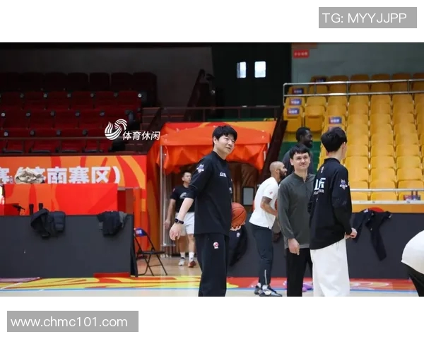 山东男篮对决八一男篮精彩赛程回顾与战术分析