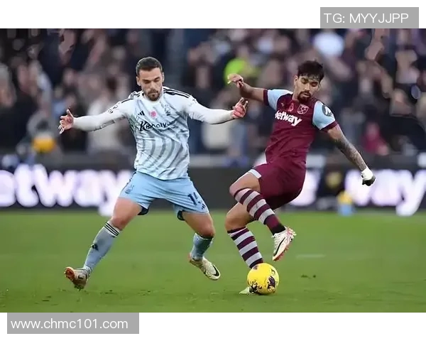 朴次茅斯与桑德兰激战正酣比赛结果揭晓引发热议