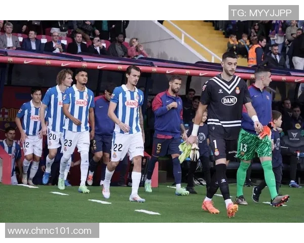 韦斯卡主场迎战巴塞罗那双方争夺西甲积分宝贵战役 韦斯卡主场迎战巴塞罗那双方争夺西甲积分宝贵战役