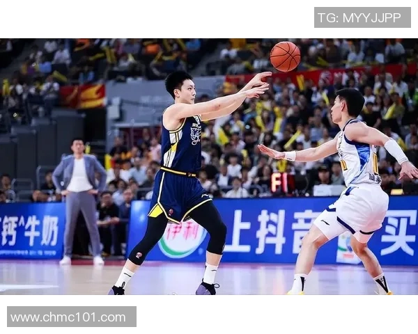 2020年CBA广东队对阵广厦队精彩直播回顾与赛后分析 2020年CBA广东队对阵广厦队精彩直播回顾与赛后分析