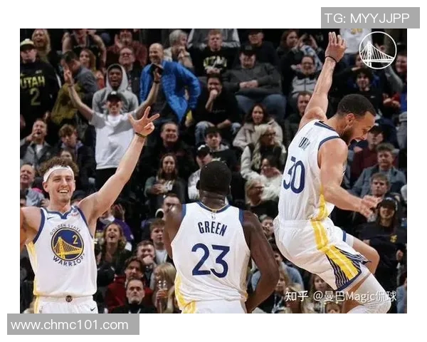 NBA爵士与勇士精彩对决回顾球迷必看比赛亮点与精彩瞬间分析 NBA爵士与勇士精彩对决回顾球迷必看比赛亮点与精彩瞬间分析