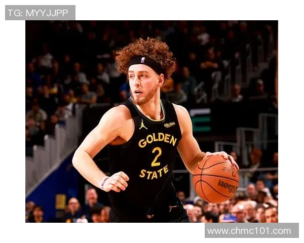 勇士在惊心动魄的对决中以129比128险胜掘金展现强大韧性与团队合作精神